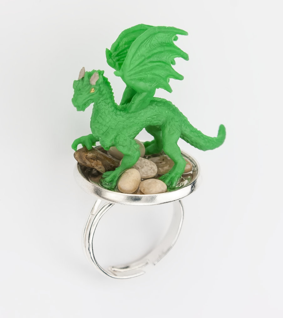 Green dragon - ring - Belinda Brama