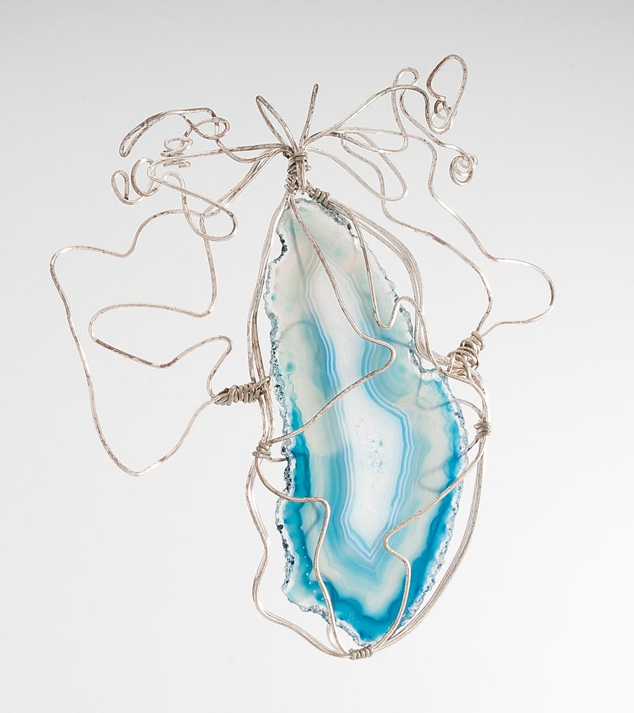 Steen transparant en blauw hanger wirewrapping | Sieraad - Belinda Brama