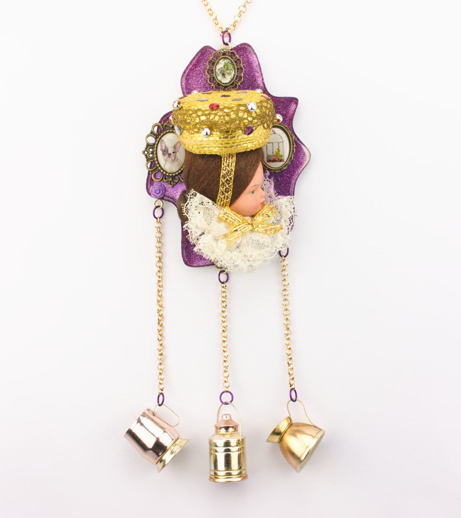 Traditional Dolls - Purple Lady - hanger | Sieraad - Belinda Brama